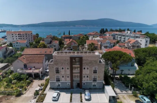 Moderna Luxury Apartments- One bedroom apartments with balcony Hotels in 