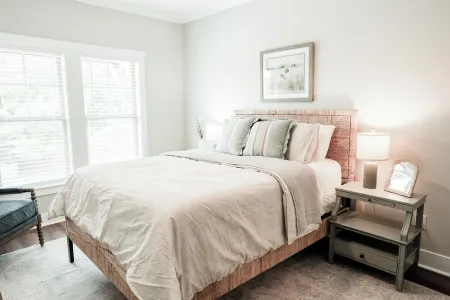 Charming townhome Lincolnton - perfect for fishing tournaments or lake getaway! Отели в г. Линкольнтон