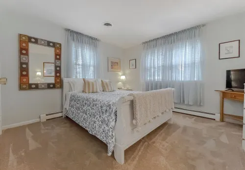 Cove Point Beach Cottage with Chesapeake Bay Views