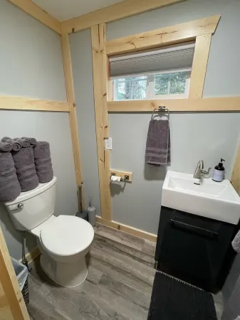 Cabin #3-New, Affordable, Year Round Lodging near Pictured Rocks & Tahquamenon!