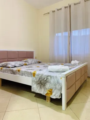 Charming 1-bedroom apartment with AC and WiFi in lovely Durrës