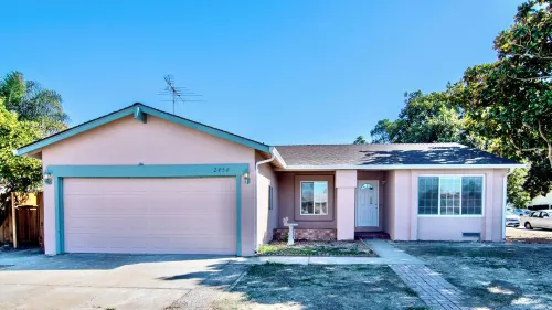 Brand new family hotel,1 room:5-10minutes walk to market,restaurant,Bart station Các khách sạn ở Union City