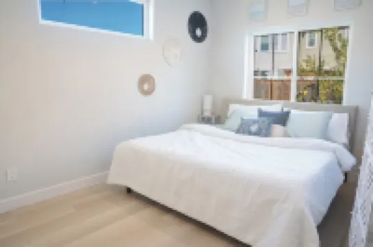 Charming Guest Suite for Two