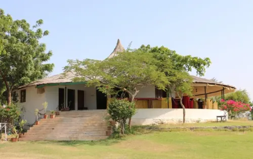 Kutch Safari Resort Hotels in Kachchh