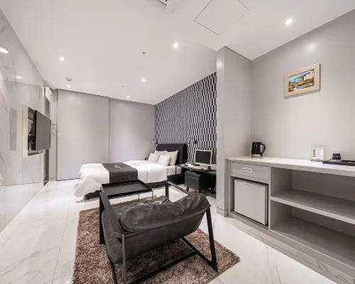 Amare Hotels near Seoho Park