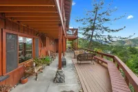 No Cleaning Fee~Pet Friendly~Awesome Views~8Beds~Near Restaurants & Sequoia Park