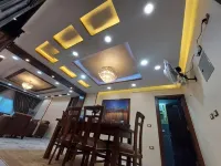 Marvelous 3-bedroom apartment in Giza Governorate with WiFi, AC Hotels in Qesm Boulaq Ad Dakrour