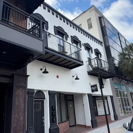 Charming 1-bedroom apartment with AC, WiFi in Downtown Ocala