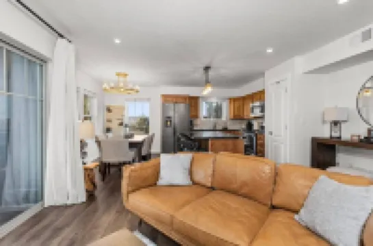 Luxury newly remodeled condo across Jordanelle Gondola Deer Valley East