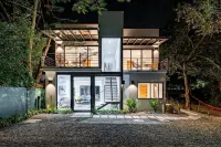 3 bedroom Villa Walking distance to Playa Grande- Private Pool