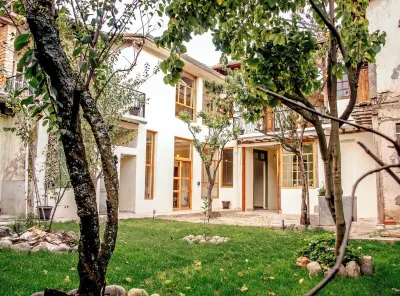 Apartment With Balcony in Cuenca's Historic Center Hotels in 