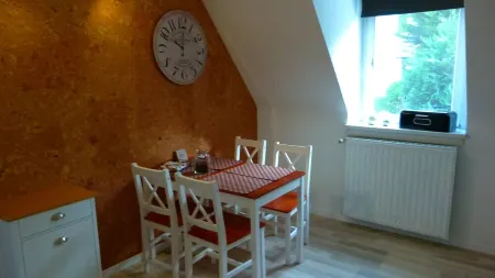 60 sqm. Bed. with double bed, living room. with sofa bed, kitchen compl.  shower Отели в г. Санкт-Вендель