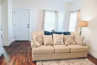 Charming 2-bedroom cottage built with children and pets in mind.