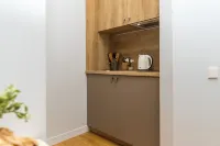 Private hotel type 1-bedroom apartment near the central rail station.