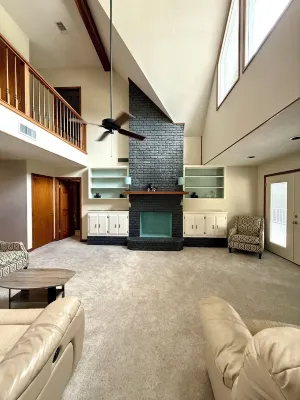 3-Bedroom House on Golf Course. Beach, Casino Golf Shopping Relax Large Home.