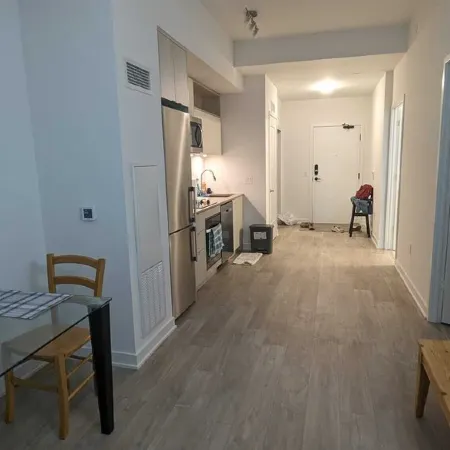 1-bedroom apartment near St Lawrence market, pool and fitness room in condo