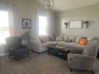 Charming 2-bedroom house in Beaver with AC, WiFi. Enjoy your stay Hotels in Beaver