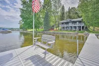 Coldwater Family Retreat w/ Boat Dock & Grill! - 3 tähden