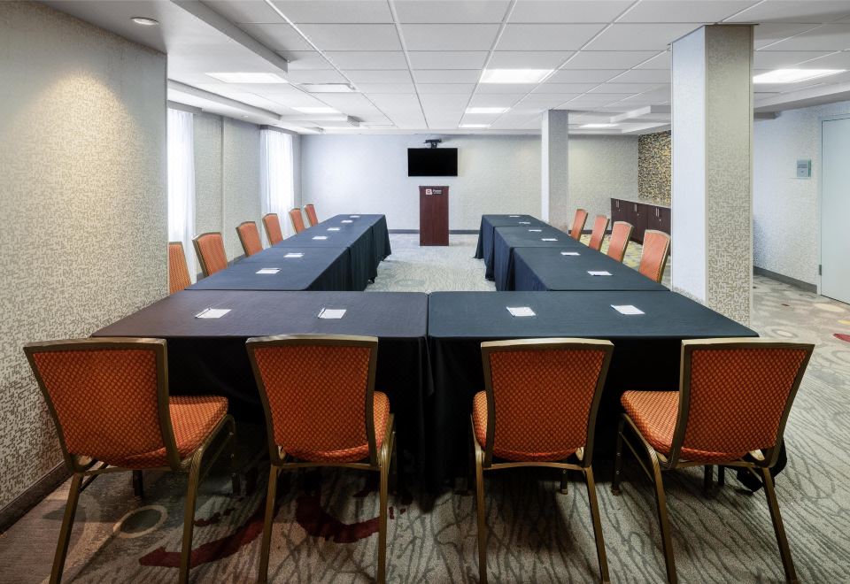 조식 및 로비 전경