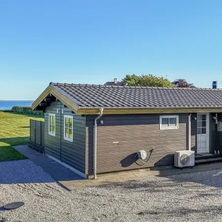 "Orsa" - 80m from the Sea