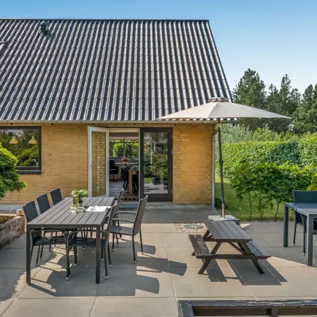"Lavrans" - 2.5km from the Sea