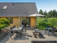 "Lavrans" - 2.5km from the Sea