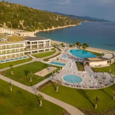 Ammoa Luxury Hotel & Spa Resort