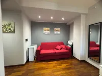 House Zeta Carmine Square