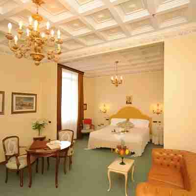 Grand Hotel Excelsior Rooms