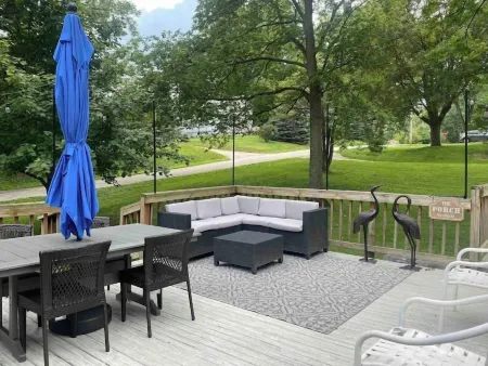 Aire Leclaire 2 bedroom home Отели в г. Ле Клэр