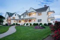 Inn at Harbor Hill Marina - Homestays