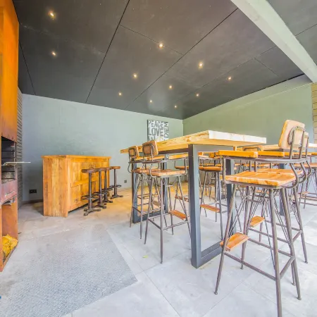 Spacious Durbuy group stay
