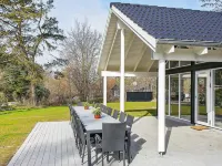 Luxury Pool Retreat Udsholt - By Traum Ferienwohnungen Hotels in Graested