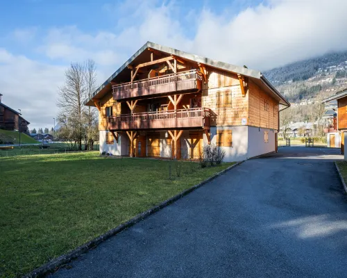 Apartment in Morillon with Mountain Views Hotels in Morillon