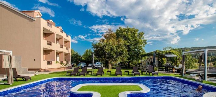Apartments Villa Subic - One Bedroom Apartment with Balcony A1 Hotels in Kampor