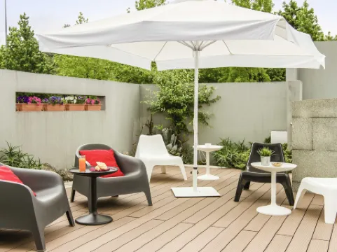 宜必思吉馬良斯中心飯店