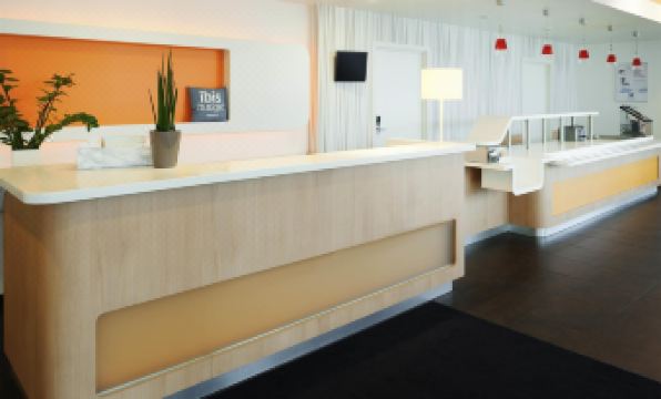 Ibis Budget Brussels South Ruisbroek