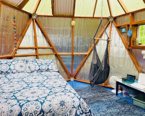 Zen Dome: Relax & Revive in the Beauty of Nature Hotels in Yancey County