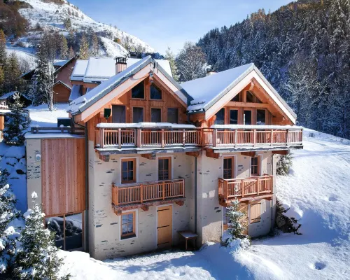 Chalet in Valloire near Ski Slopes Hotels in Valloire
