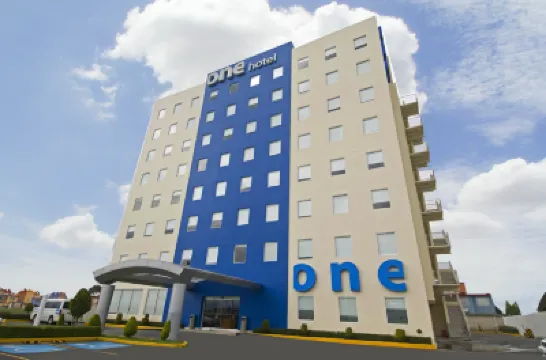 One Toluca Aeropuerto โรงแรมใน