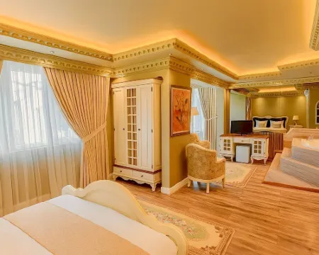 Real King Residance Hotels in Yomra