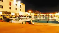 Hotel Tre Torri - Pools