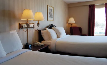 Kirkwood Inn Отели рядом с достопримечательностью «Lm&M Railroad»