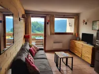 Apartment in Morillon with mountain views Hotels in Morillon