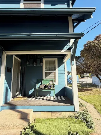 Pioneer Heritage Apt 3 Historic Downtown Ridgefield