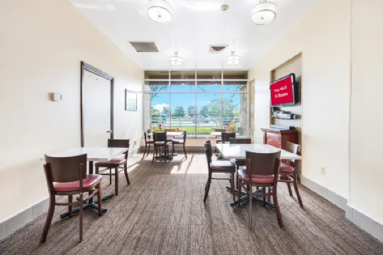 Red Roof Inn Columbus - Grove City Отели в г. Гров Сити