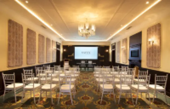 Savoy - Ihcl SeleQtions