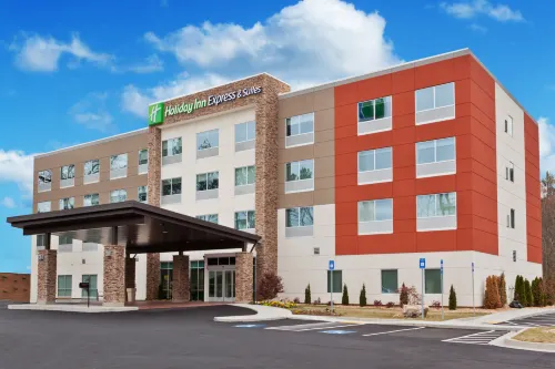 Holiday Inn Express & Suites CARTERSVILLE by IHG - Wifi