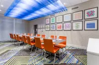 Holiday Inn Express & Suites FLORENCE - CINCINNATI AIRPORT by IHG