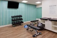 Holiday Inn Express & Suites FAYETTEVILLE by IHG - Træningscentre